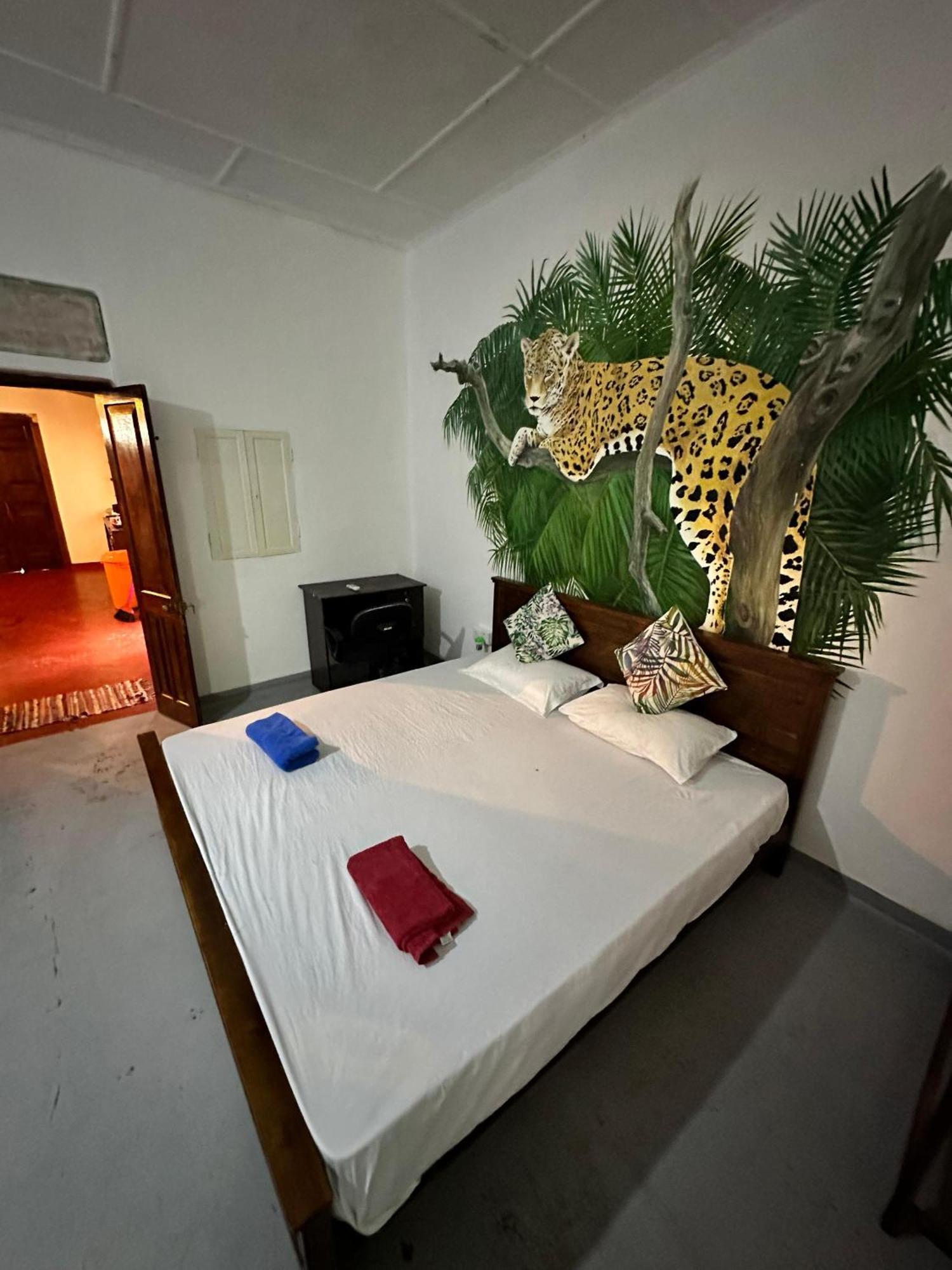 Casa Del Ceylon Apartment Hikkaduwa Ngoại thất bức ảnh