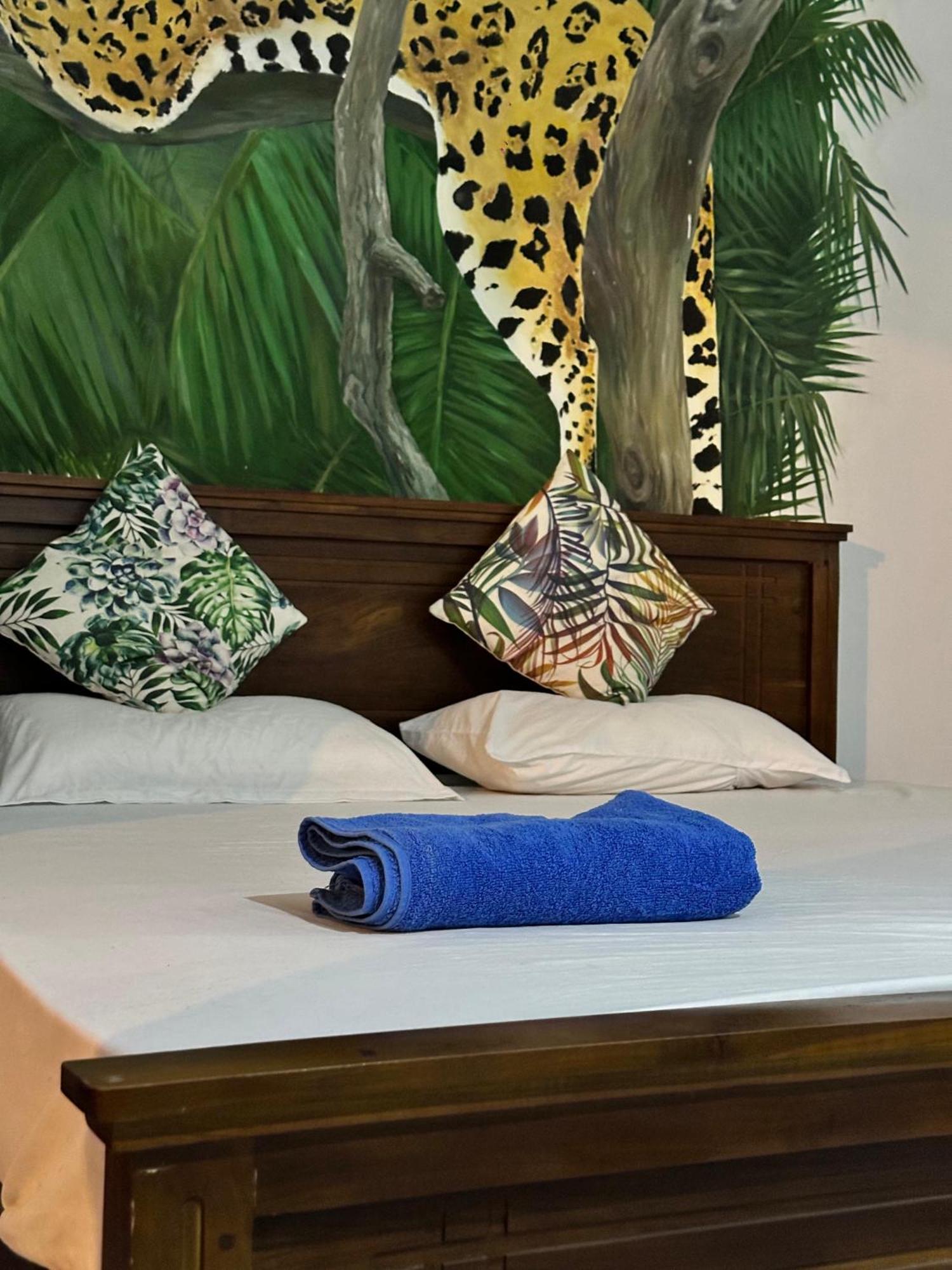 Casa Del Ceylon Apartment Hikkaduwa Ngoại thất bức ảnh